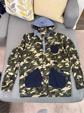 Camo Hooded Jacket with Navy Accents - Men